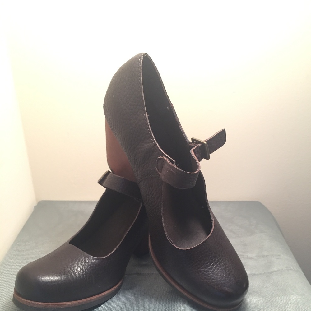 KORK-EASE Dark Brown Leather Wedges
